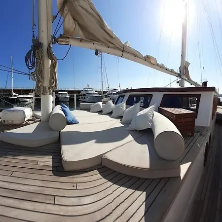 Adara Yacht - Big Turkish Gulet Botel