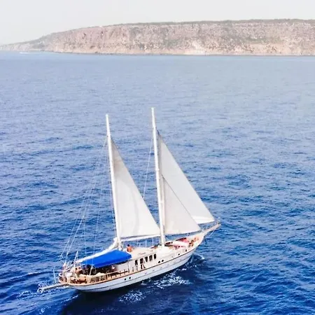 Adara Yacht - Big Turkish Gulet * Barcelona