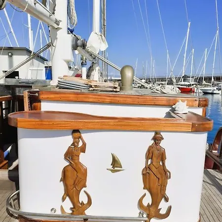 Botel Adara Yacht - Big Turkish Gulet