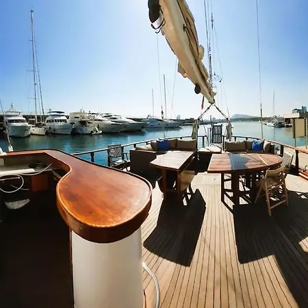 Adara Yacht - Big Turkish Gulet * Barcelona